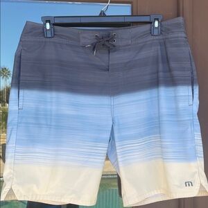 Travis Mathew Navy-Light Blue-Yellow Board Shorts 36
